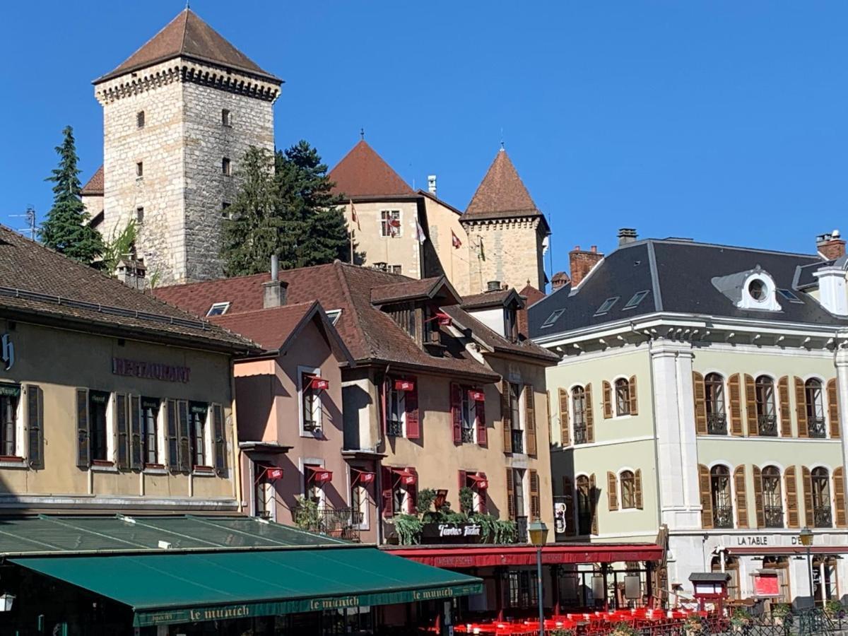 Blue Lake Annecy Exterior foto